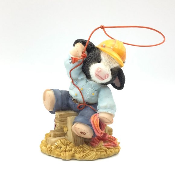 Mary's Moo Moo, Herd Worker - Picture 1 of 3
